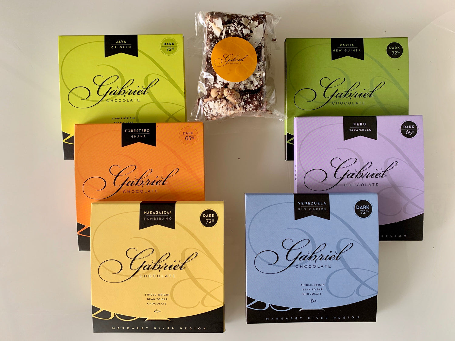 Perfect gift pack, 6 chocolate bars & rocky road.